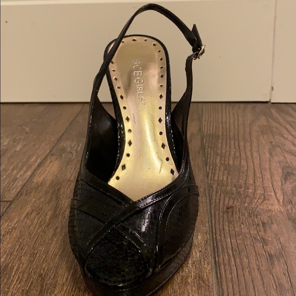 BCBGirls black peep toe slingback 3” heels 7.5 - Picture 6 of 7